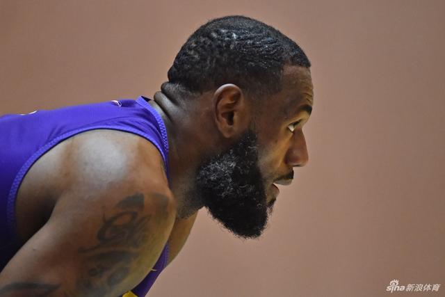 锡安34分鹈鹕力克快船 魔术送猛龙6连败